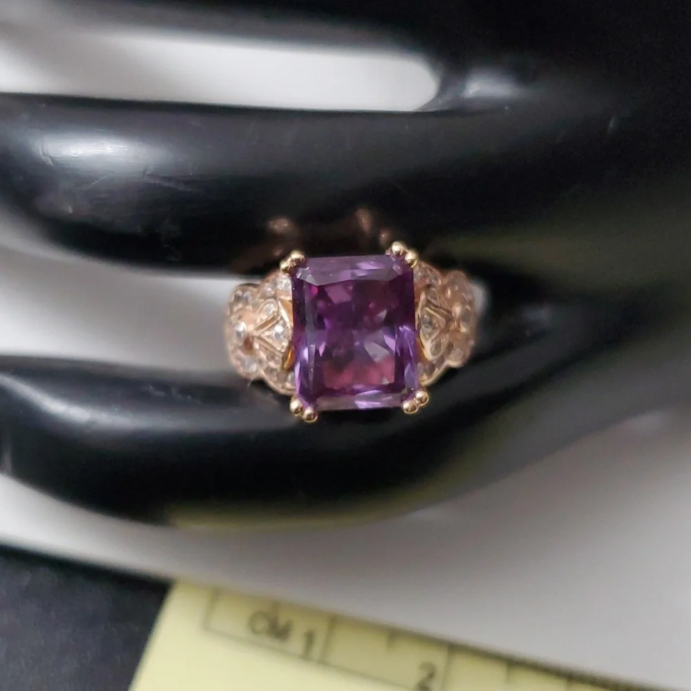Watch Video / Sterling Silver 925 Sapphire Rose Gold Ring